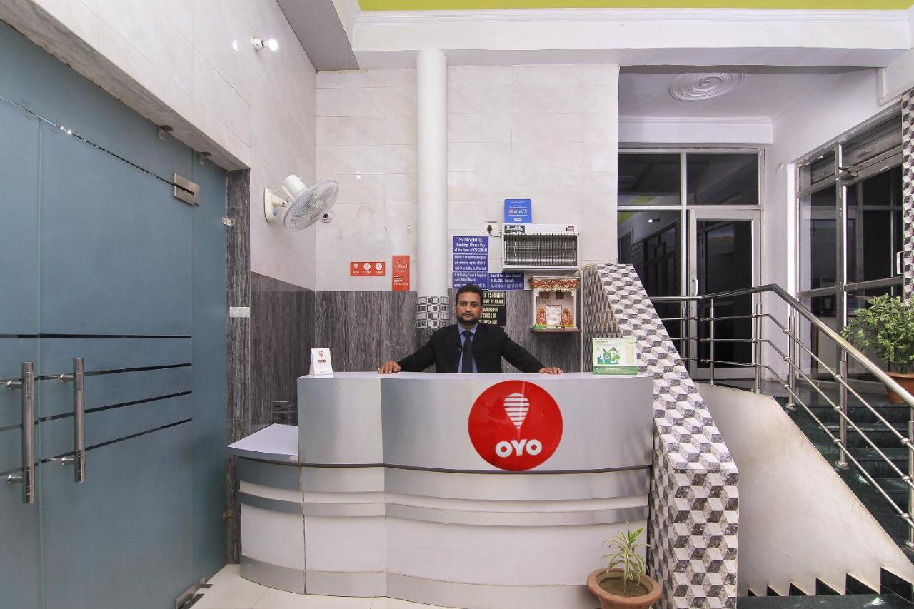 Oyo Flagship 4434 Earth Inn Lucknow Bagian luar foto