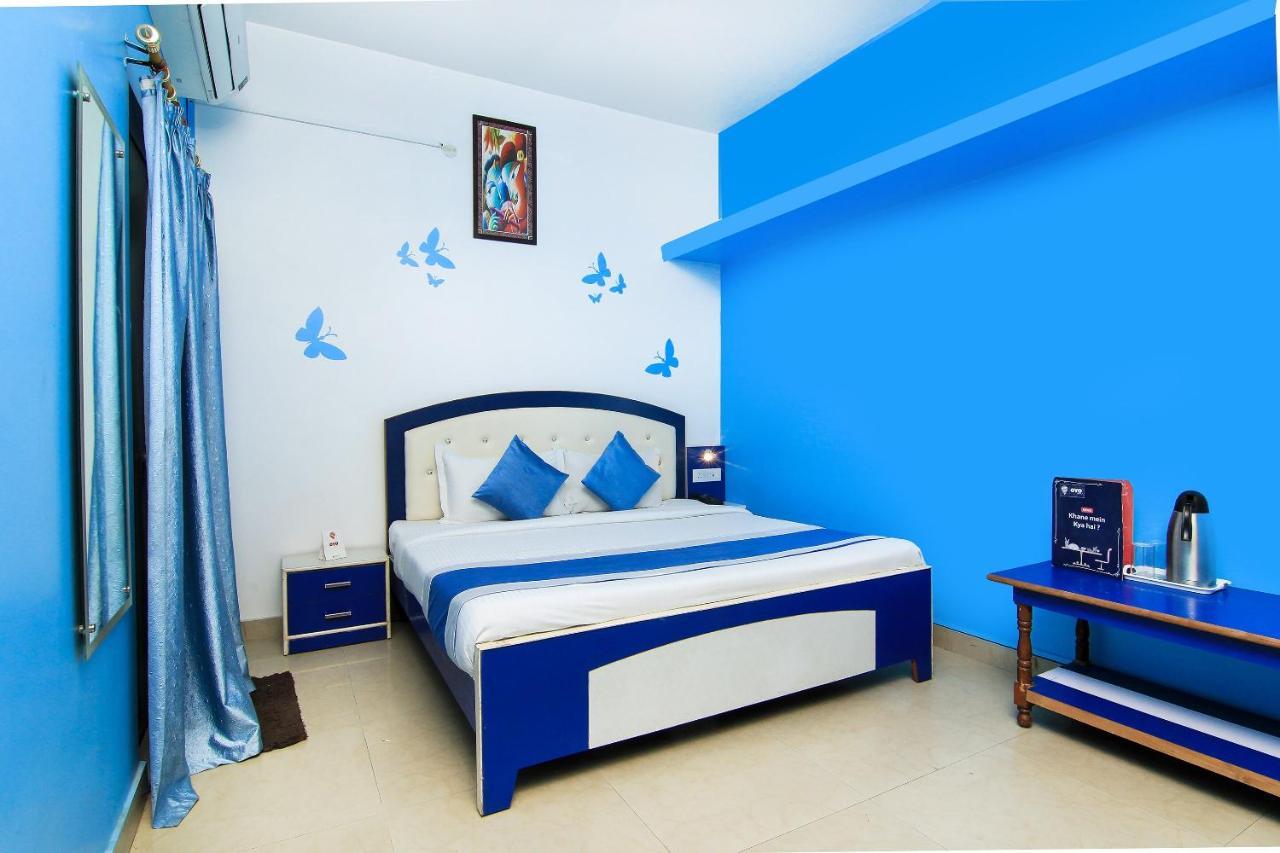 Oyo Flagship 4434 Earth Inn Lucknow Bagian luar foto
